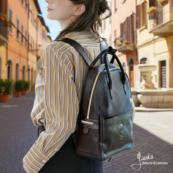 レディース本革リュック人気おすすめ｜Giada Roberta di Camerino（ジャーダ・ロベルタ・ディ・カメリーノ）